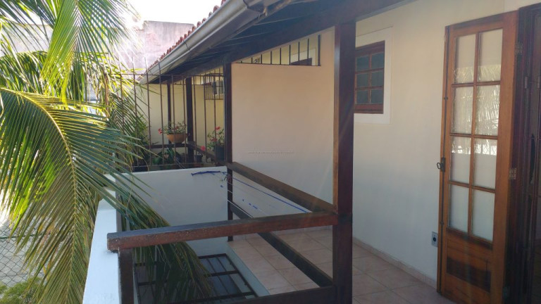 Imagem Casa de Condomínio com 3 Quartos à Venda, 70 m² em Peró - Cabo Frio