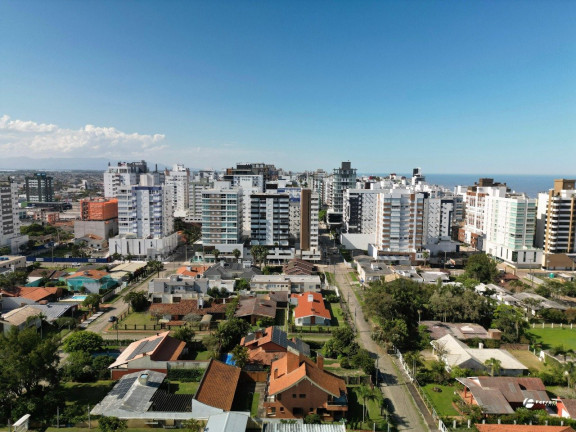 Imagem Casa de Condomínio com 5 Quartos à Venda, 630 m² em Xangri-lá - Atlantida