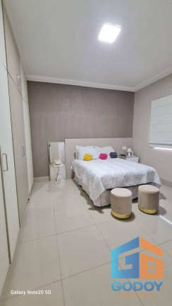 Imagem Sobrado com 5 Quartos para Alugar, 496 m² em Jardim Das Américas - Cuiabá Imagem Sobrado com 5 Quartos para Alugar, 496 m² em Jardim Das Américas - Cuiabá
