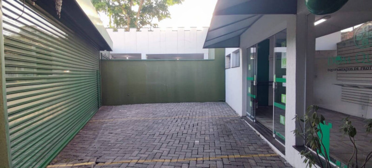 Casa com 2 Quartos à Venda, 318 m² em Cidade Nova - Jundiaí