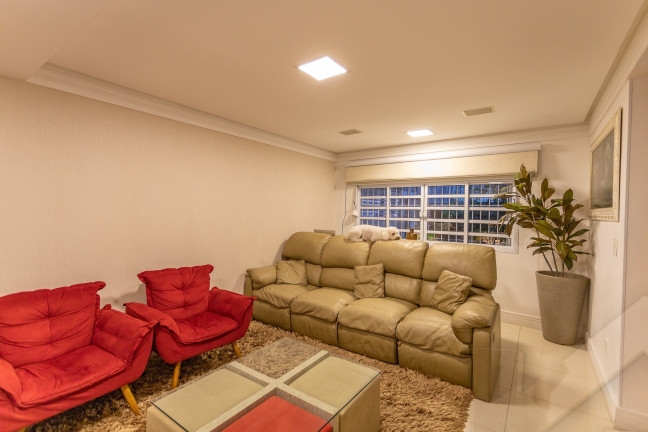 Imagem Sobrado com 4 Quartos à Venda, 197 m² em Bom Retiro - São Paulo
