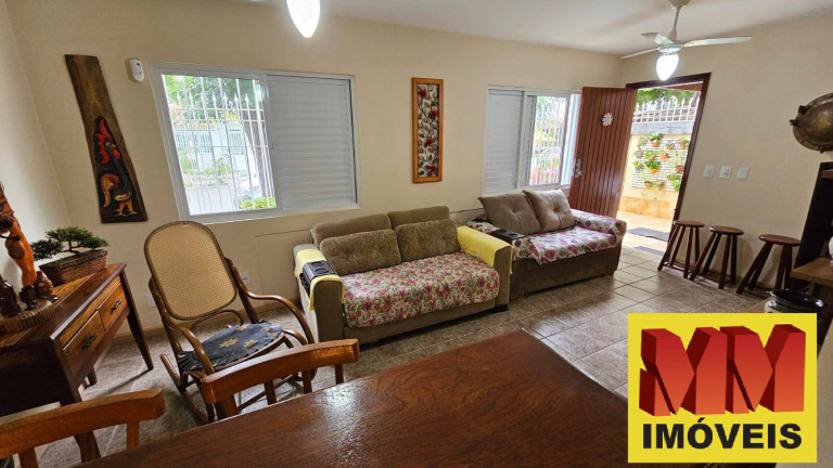 Imagem Casa de Condomínio com 5 Quartos à Venda, 117 m² em Braga - Cabo Frio