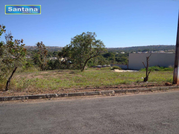Terreno à Venda, 600 m² em Marina De Caldas - Caldas Novas