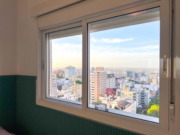 Imagem Apartamento com 2 Quartos à Venda, 97 m² em Bela Vista - Porto Alegre
