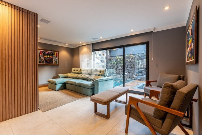 Imagem Casa com 3 Quartos à Venda, 381 m² em Planalto Paulista - São Paulo Imagem Casa com 3 Quartos à Venda, 381 m² em Planalto Paulista - São Paulo