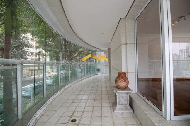 Imagem Apartamento com 4 Quartos à Venda, 438 m² em Pacaembu - São Paulo Imagem Apartamento com 4 Quartos à Venda, 438 m² em Pacaembu - São Paulo