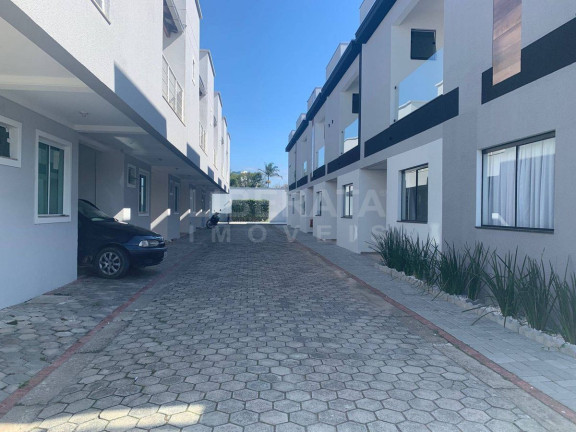 Imagem Sobrado com 2 Quartos à Venda, 93 m² em Centro - Navegantes Imagem Sobrado com 2 Quartos à Venda, 93 m² em Centro - Navegantes