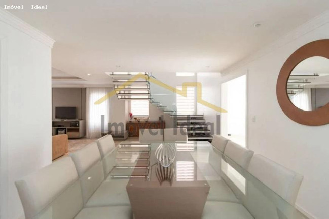 Imagem Casa com 5 Quartos à Venda, 317 m² em Santa Felicidade - Curitiba