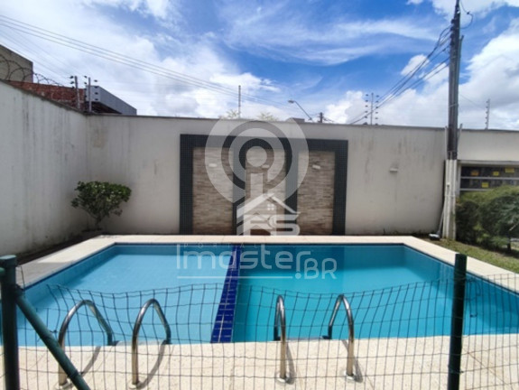 Casa com 3 Quartos à Venda, 90 m² em Lagoa Redonda - Fortaleza