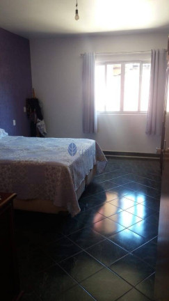 Imagem Casa com 3 Quartos à Venda, 360 m² em São Carlos - Anápolis