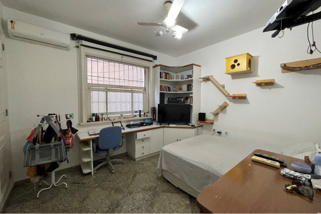 Imagem Casa com 5 Quartos à Venda, 670 m² em Vila Isabel - Rio De Janeiro