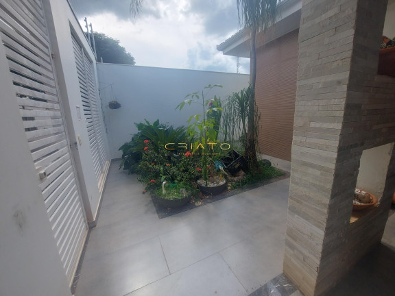 Casa com 3 Quartos à Venda, 160 m² em Setor Sul Jamil Miguel - Anápolis