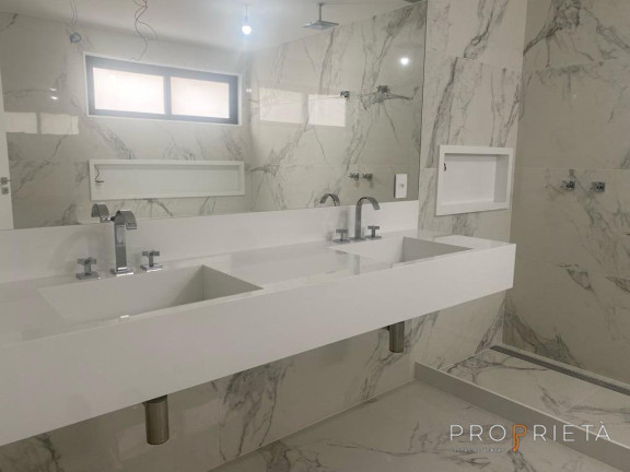 Imagem Casa de Condomínio com 5 Quartos à Venda, 400 m² em Barra Da Tijuca - Rio De Janeiro Imagem Casa de Condomínio com 5 Quartos à Venda, 400 m² em Barra Da Tijuca - Rio De Janeiro