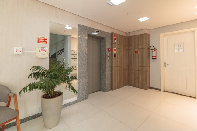 Imagem Apartamento com 3 Quartos à Venda, 72 m² em Chácara Das Pedras - Porto Alegre