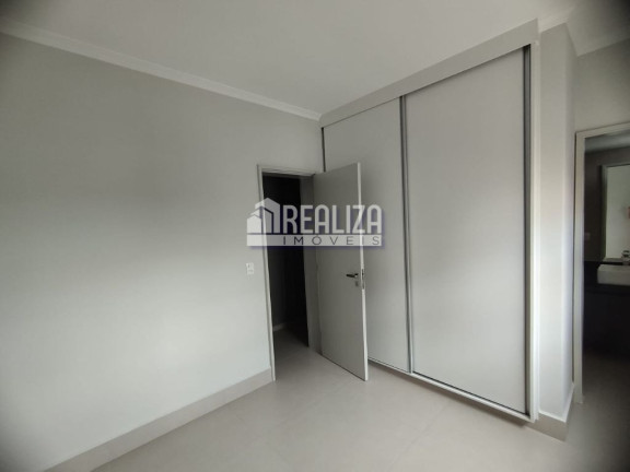 Imagem Apartamento com 4 Quartos à Venda, 156 m² em Centro - Uberaba Imagem Apartamento com 4 Quartos à Venda, 156 m² em Centro - Uberaba