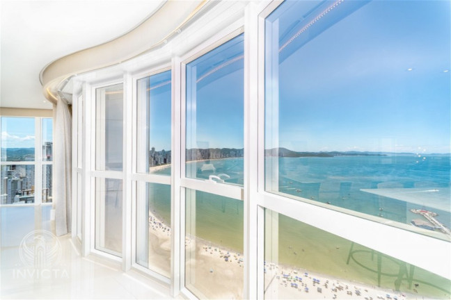 Imagem Apartamento com 4 Quartos à Venda, 238 m² em Barra Sul - Balneário Camboriú Imagem Apartamento com 4 Quartos à Venda, 238 m² em Barra Sul - Balneário Camboriú