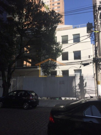 Edifício Residencial à Venda, 700 m² em Moema - São Paulo