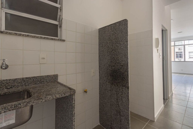 Imagem Imóvel com 1 Quarto à Venda, 30 m² em Copacabana - Rio De Janeiro