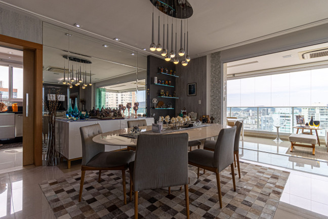 Imagem Apartamento com 4 Quartos à Venda, 277 m² em Embaré - Santos