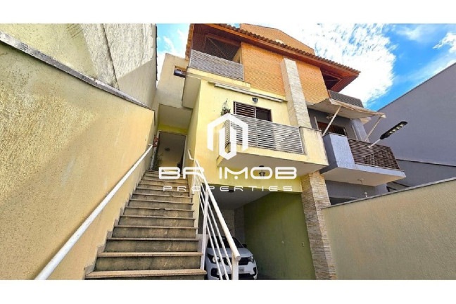 Casa com 4 Quartos à Venda, 210 m² em Vila Romana - São Paulo