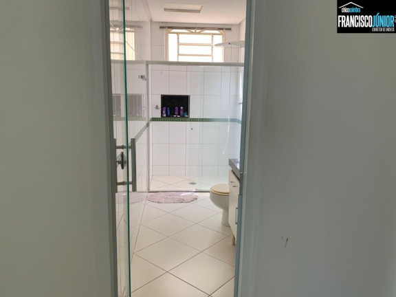Imagem Casa com 3 Quartos à Venda, 420 m² em Setor Sol Nascente - Goiânia