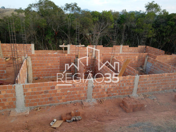 Imagem Casa com 4 Quartos à Venda, 1.000 m² em Laranjeiras De Caldas - Caldas Imagem Casa com 4 Quartos à Venda, 1.000 m² em Laranjeiras De Caldas - Caldas