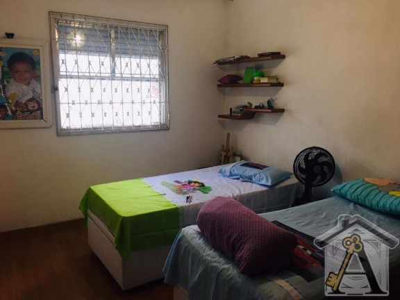 Imagem Casa com 3 Quartos à Venda, 163 m² em Marapé - Santos