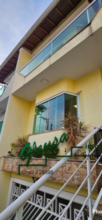 Imagem Sobrado com 3 Quartos à Venda, 180 m² em Vila Mazzei - São Paulo