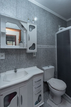 Imagem Casa com 2 Quartos à Venda, 94 m² em Rubem Berta - Porto Alegre