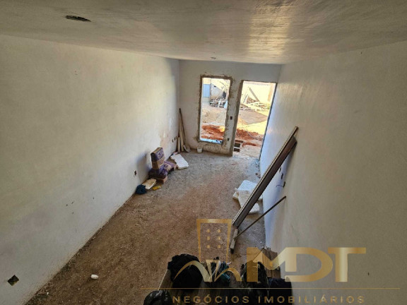 Imagem Casa com 2 Quartos à Venda, 65 m² em Jardim Dos Comerciários (venda Nova) - Belo Horizonte Imagem Casa com 2 Quartos à Venda, 65 m² em Jardim Dos Comerciários (venda Nova) - Belo Horizonte