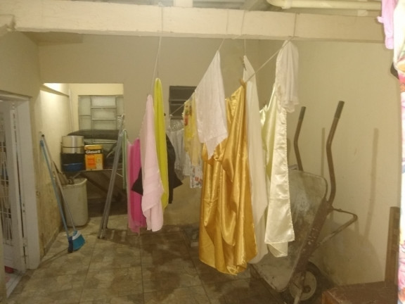 Imagem Casa com 2 Quartos à Venda, 200 m² em Santa Maria - Santos