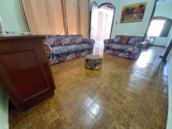 Imagem Casa com 2 Quartos à Venda, 127 m² em Guilhermina - Praia Grande Imagem Casa com 2 Quartos à Venda, 127 m² em Guilhermina - Praia Grande