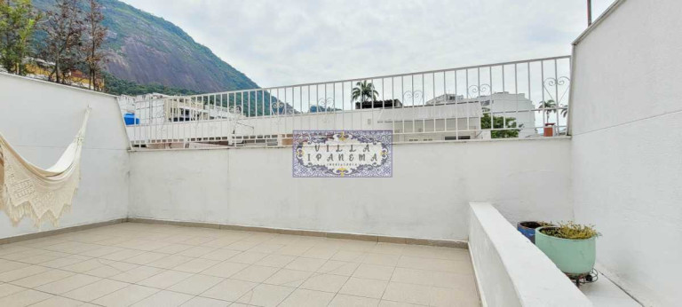Imagem Imóvel com 4 Quartos à Venda, 200 m² em Humaitá - Rio De Janeiro
