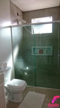 Imagem Casa com 7 Quartos à Venda, 484 m² em Armação - Florianópolis Imagem Casa com 7 Quartos à Venda, 484 m² em Armação - Florianópolis