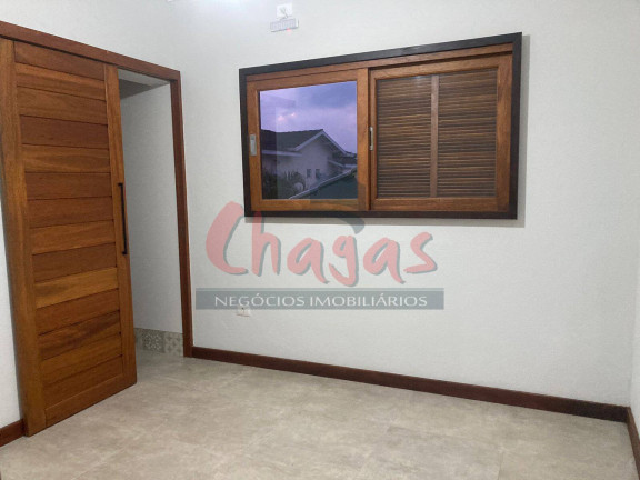 Imagem Sobrado com 3 Quartos à Venda, 150 m² em Indaiá - Caraguatatuba Imagem Sobrado com 3 Quartos à Venda, 150 m² em Indaiá - Caraguatatuba