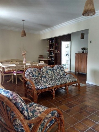 Imagem Casa com 3 Quartos à Venda, 220 m² em Itapuã - Salvador Imagem Casa com 3 Quartos à Venda, 220 m² em Itapuã - Salvador