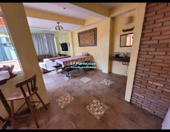 Imagem Casa com 6 Quartos à Venda, 301 m² em Enseada - Ubatuba Imagem Casa com 6 Quartos à Venda, 301 m² em Enseada - Ubatuba