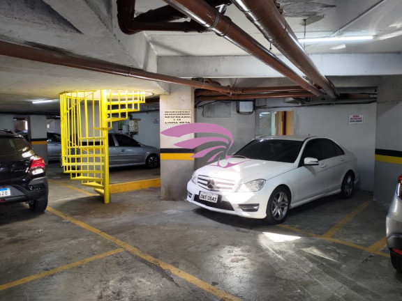 Imagem Imóvel com 3 Quartos à Venda, 54 m² em Novo Mundo - Curitiba Imagem Imóvel com 3 Quartos à Venda, 54 m² em Novo Mundo - Curitiba