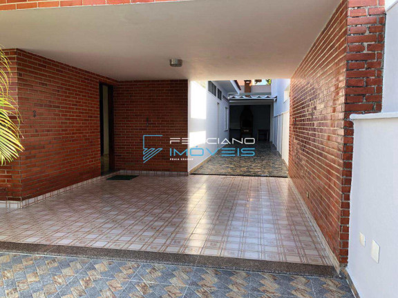 Imagem Casa com 5 Quartos à Venda, 272 m² em Flórida - Praia Grande Imagem Casa com 5 Quartos à Venda, 272 m² em Flórida - Praia Grande