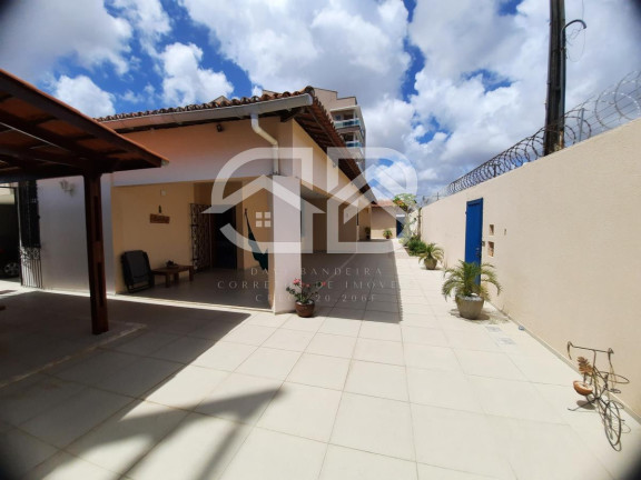 Imagem Casa com 4 Quartos à Venda, 292 m² em Sapiranga - Fortaleza