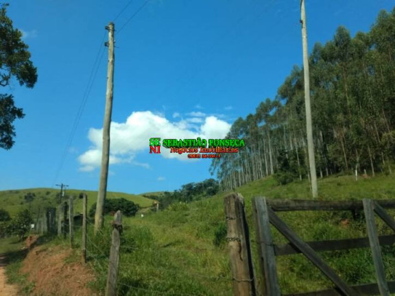 Imagem Fazenda à Venda, 58 m² em Centro - Paraibuna Imagem Fazenda à Venda, 58 m² em Centro - Paraibuna