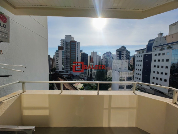 Imagem Apartamento com 2 Quartos à Venda, 105 m² em Centro - Florianópolis Imagem Apartamento com 2 Quartos à Venda, 105 m² em Centro - Florianópolis