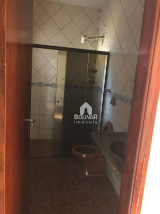Imagem Casa com 4 Quartos para Alugar, 200 m² em Residencial Jardim Primavera - Itumbiara Imagem Casa com 4 Quartos para Alugar, 200 m² em Residencial Jardim Primavera - Itumbiara