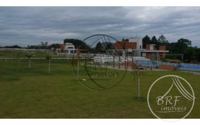 Terreno à Venda, 400 m² em São João Do Rio Vermelho - Florianópolis