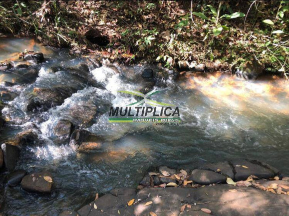 Chácara à Venda, 2 m² em Centro - Prata