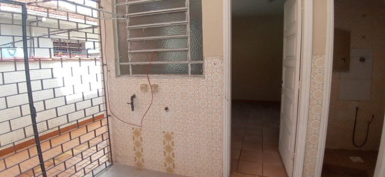 Imagem Casa com 3 Quartos para Alugar, 285 m² em Marapé - Santos