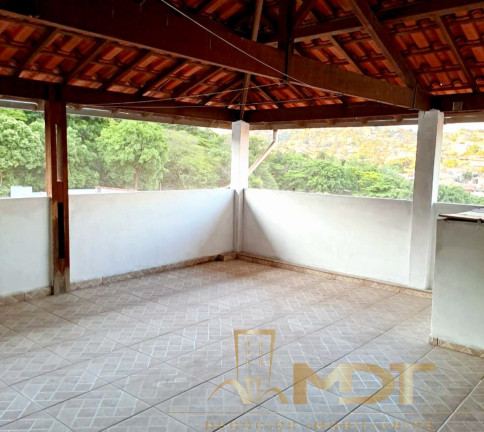 Imagem Sobrado com 7 Quartos à Venda, 549 m² em Jardim Dos Comerciários (venda Nova) - Belo Horizonte