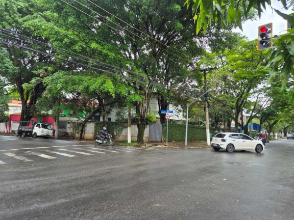 Imagem Terreno à Venda, 606 m² em Pinheiros - São Paulo