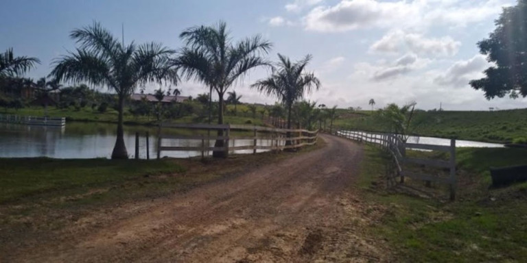 Imagem Fazenda à Venda, 120 m² em Centro - Sete Barras Imagem Fazenda à Venda, 120 m² em Centro - Sete Barras