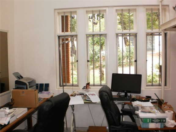 Imagem Casa com 3 Quartos à Venda, 580 m² em Vila Santo Antônio - Cotia Imagem Casa com 3 Quartos à Venda, 580 m² em Vila Santo Antônio - Cotia